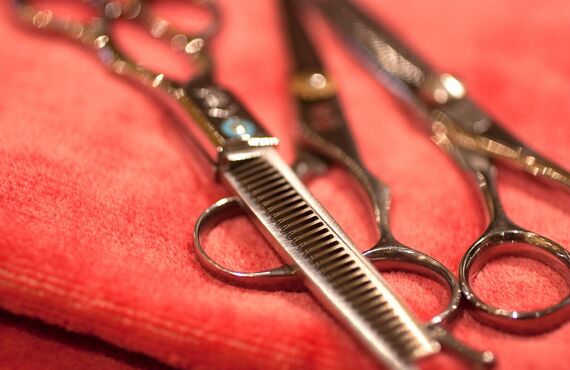 美容院は南越谷からもアクセスが良く質の高いスタイリングを提供しています